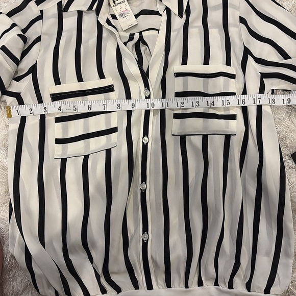 Brand new Express Portofino slim bodysuit - Picture 5 of 6